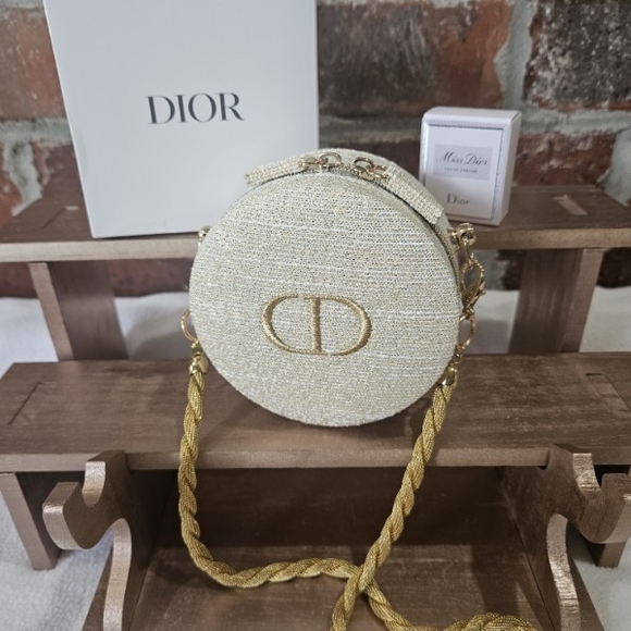 Dior Mini Bag in Cream and Gold LAST MARKDOWN!! - Picture 1 of 8